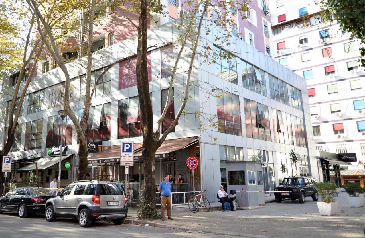 Haris Apartment Tirana No.3 Экстерьер фото